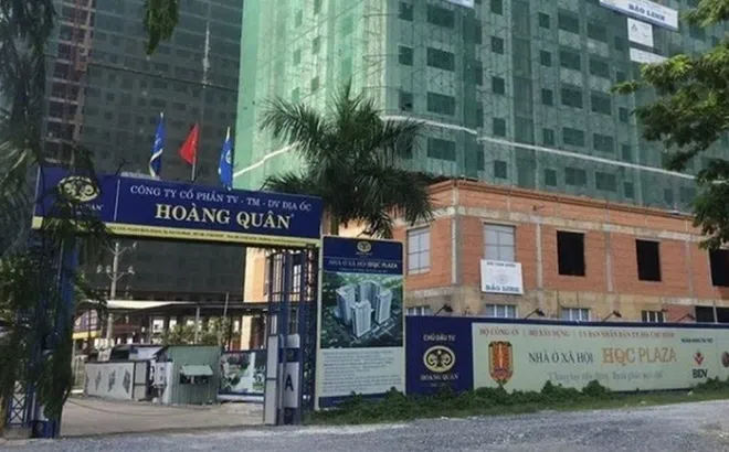 Địa ốc Hoàng Quân đã nộp hồ sơ phát hành 50 triệu cổ phiếu riêng lẻ hoán đổi nợ
