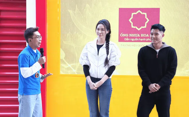 Minh Dự lần đầu làm MC Mái ấm gia đình Việt, nghẹn lòng trước những mảnh đời kém may mắn