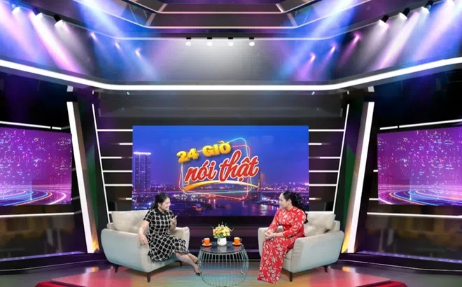 MC song ngữ Giáng Ngọc trải lòng về áp lực vô hình từ mạng xã hội qua cụm từ trending “Lỡ cả đời không rực rỡ thì sao?”