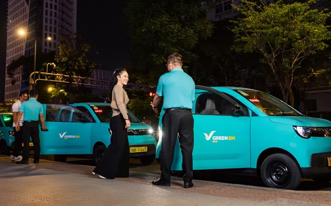 Xe ôm công nghệ tự tin lên đời 4 bánh với “cần câu cơm” VinFast Minio Green