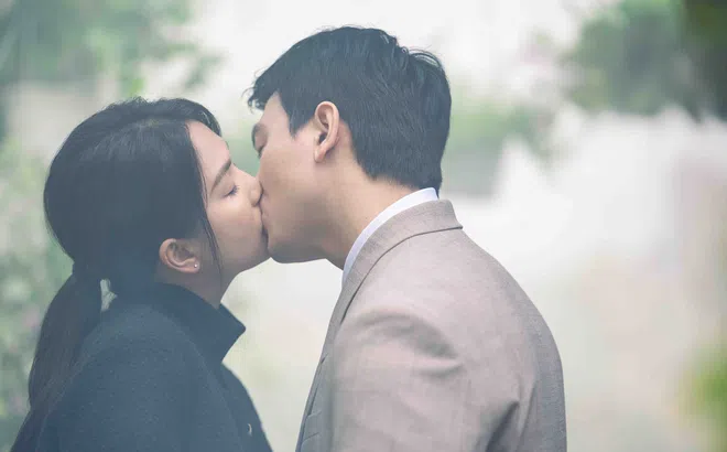 Trước Ngọc Trinh trong ‘Thẩm mỹ viện âm phủ’, Lê Xuân Tiền từng yêu ai trên phim?