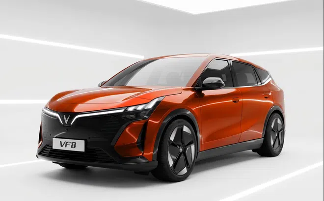 Tín đồ xe điện đua nhau khoe chốt cọc VinFast VF 8 thế hệ mới