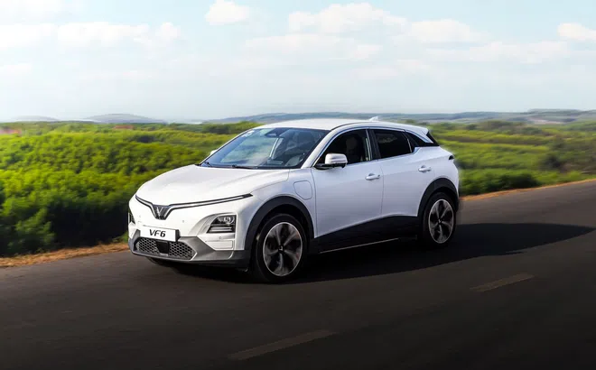 VF 6 khiến nhiều chủ xe đổi góc nhìn về B-SUV: Hơn 600 triệu đồng lăn bánh, nuôi xe 3 năm tốn chưa tới 2 triệu đồng