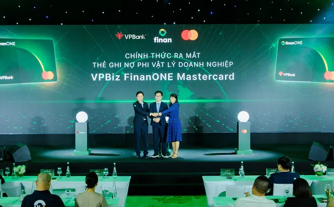 VPBank, FINAN và Mastercard tiên phong đổi mới trải nghiệm thanh toán cho doanh nghiệp với thẻ ghi nợ phi vật lý
