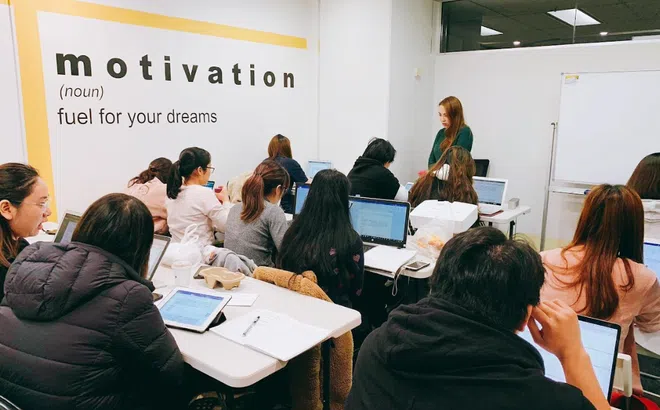 Xóa bỏ tư duy “chia nhỏ kỹ năng”: Khi khảo thí tích hợp đặt ra yêu cầu mới với cách học ngoại ngữ