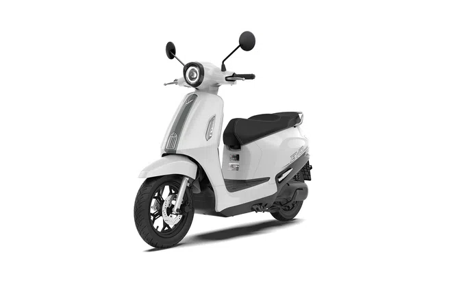 VinFast giới thiệu Evo Grand mới, di chuyển 262 km mỗi lần sạc