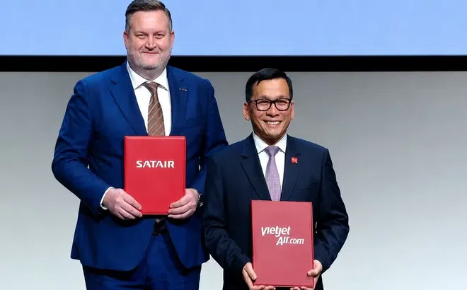 Vietjet và Satair trao Thoả thuận chiến lược phát triển chuỗi cung ứng hàng không tại Vietnam