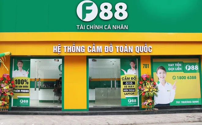 Những 'ông lớn' nào đứng bên cạnh F88?