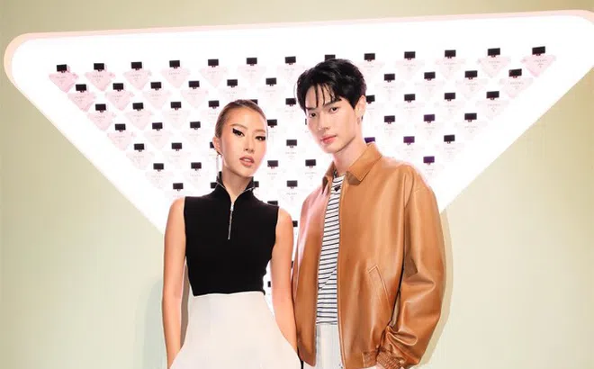 Quỳnh Anh Shyn song hành cùng Win Metawin lên sóng Instagram Story của Prada