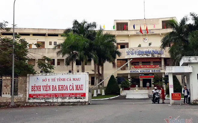 Ông lão 69 tuổi tử vong bất thường sau phẫu thuật, người nhà kéo đến bệnh viện đòi làm rõ