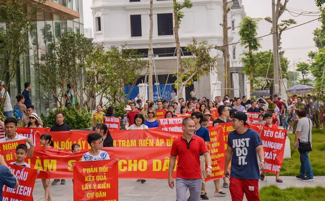 Cư dân khu Đoàn ngoại giao dài cổ chờ 'sổ đỏ'