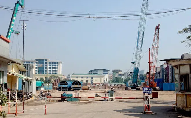 Đất cơ quan, xí nghiệp sau di dời (KỲ II): Phải cấm xây cao ốc