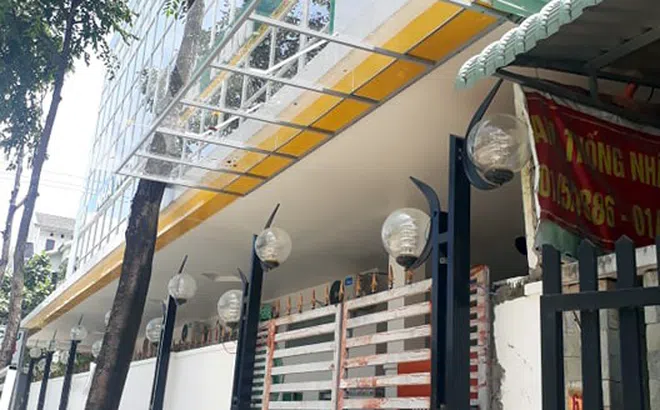 “Vẽ đường cho hươu chạy” (?)