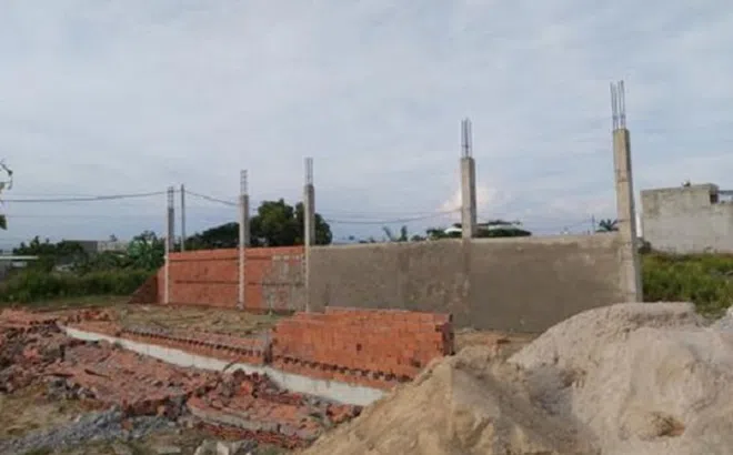 Vợ Thanh tra Sở Xây dựng Bà Rịa - Vũng Tàu xây công trình trái phép: Dựa hơi chồng làm càn?