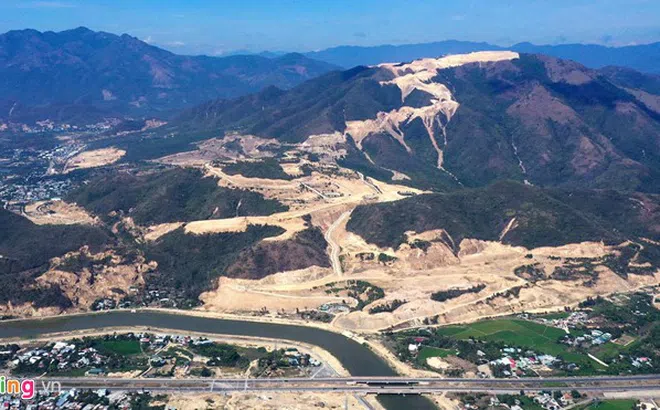 Chủ đầu tư trả lại 370 ha trên núi Chín Khúc