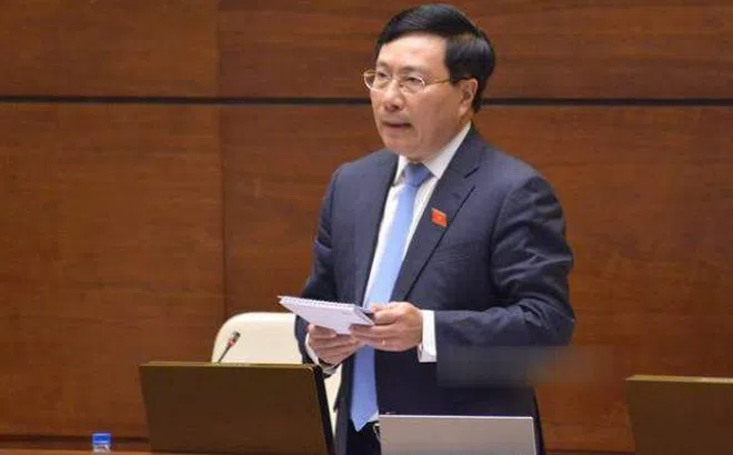 Hàng trăm công ty cho người nước ngoài “núp bóng” kinh doanh bất động sản