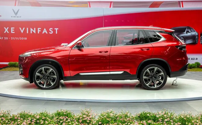 Khách hàng phản ứng trước phát biểu của Vingroup: “Đang lỗ 300 triệu/xe VinFast”