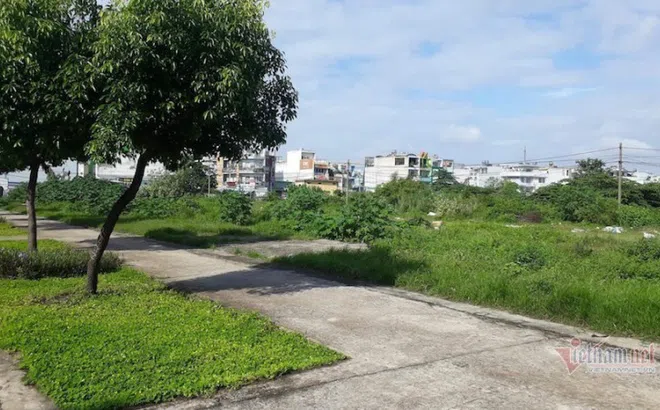 Loạn dự án 'ma' ở TP.HCM: Mạo danh chủ đầu tư, rao bán cả đất công