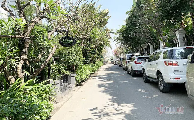 Nhà hàng ở 'khu nhà giàu' Thảo Điền xây lấn sông, chống 'lệnh' tháo dỡ