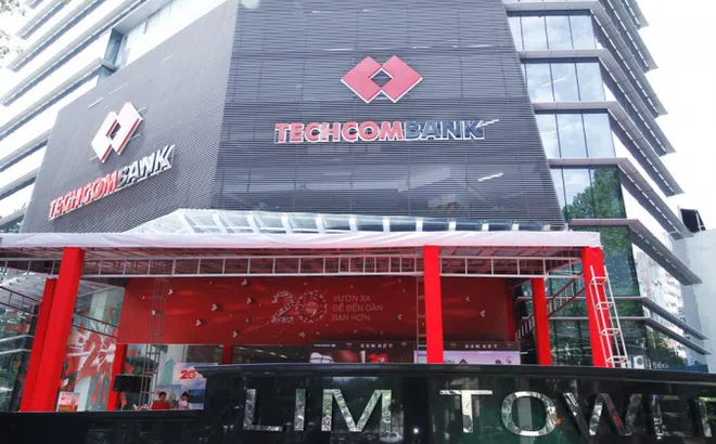 Vụ cựu đô đốc Nguyễn Văn Hiến bị truy tố: Doanh nghiệp, nhà băng nào liên lụy?