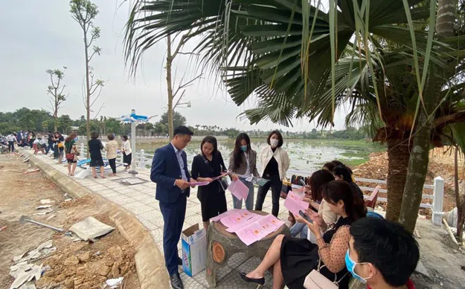 Sốt đất nền ở Thạch Thất: “Hòn lửa” chuyền tay, có nên liều?