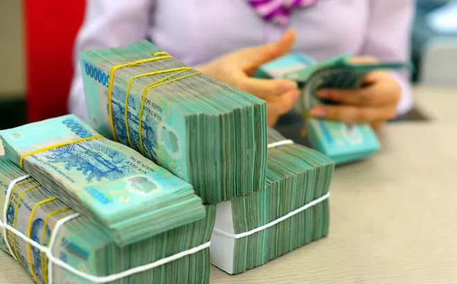 Tiền của khách hàng bốc hơi ngay tại Hội sở, Ngân hàng OCB phủi trách nhiệm!