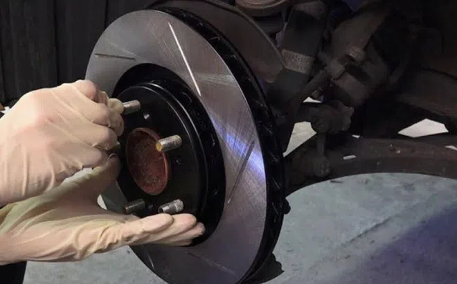 Ưu nhược điểm của phanh đĩa trên ôtô