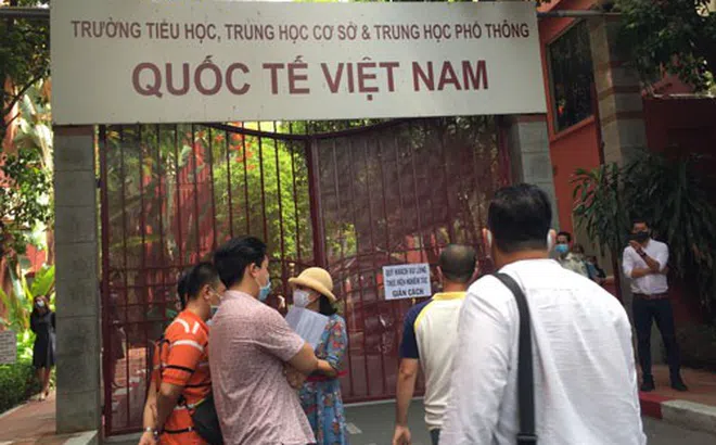 Học phí trường quốc tế tăng mãi không dừng!