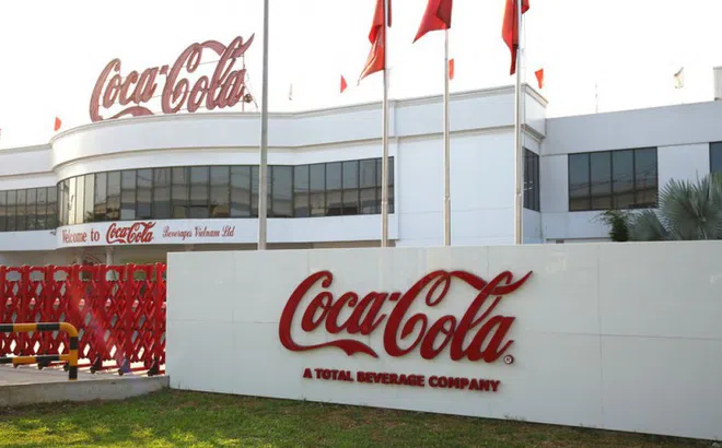 Vụ người lao động kiện Coca-Cola Việt Nam: “Con kiến kiện củ khoai” và cái kết đúng luật!