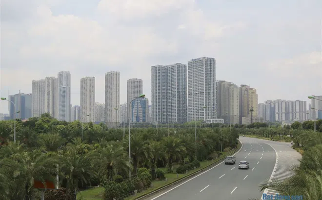 Bất động sản 24h: "Thổi" giá đất từ tin huyện lên quận - Trâu chậm uống nước đục