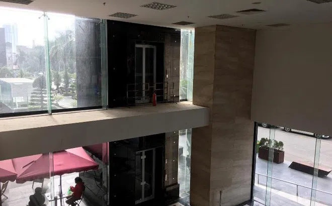 Chủ đầu tư Golden Land cải tạo, lắp đặt thang máy sai giấy phép được cấp