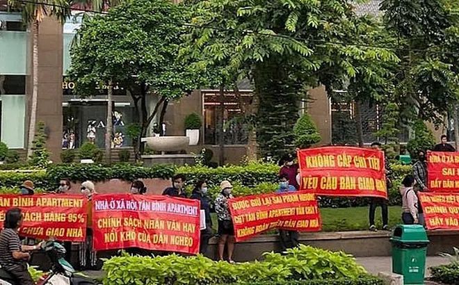 Bản tin BĐS 24h: Nở rộ tình trạng xây dựng sai thiết kế được phê duyệt