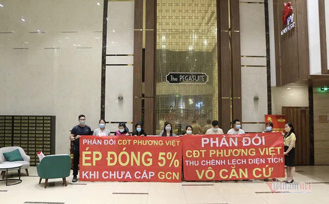 Chưa giao sổ hồng, chủ đầu tư The Pegasuite đã ép cư dân đóng tiền