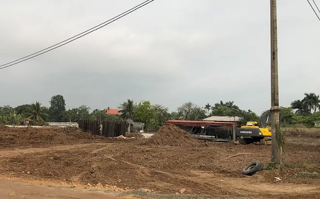 Hải Phòng: Nguy cơ “phá nát” công trình thủy lợi do xây dựng hàng loạt công trình không phép