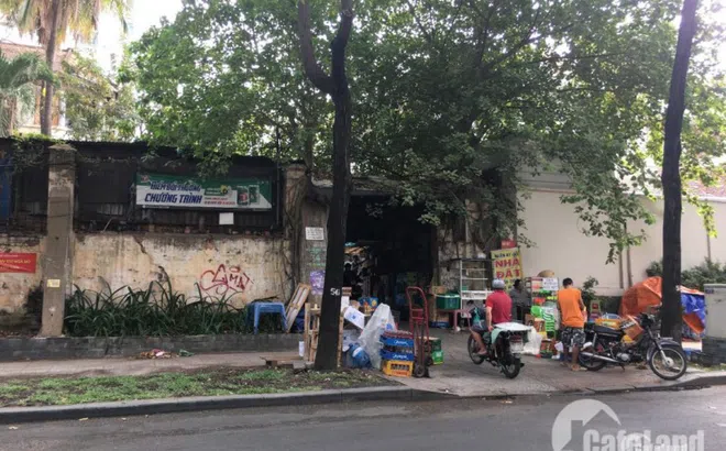 Hệ thống siêu thị Lan Chi: ‘Thả trôi’ chất lượng sản phẩm, trang thương mại điện tử hoạt động ‘chui’?